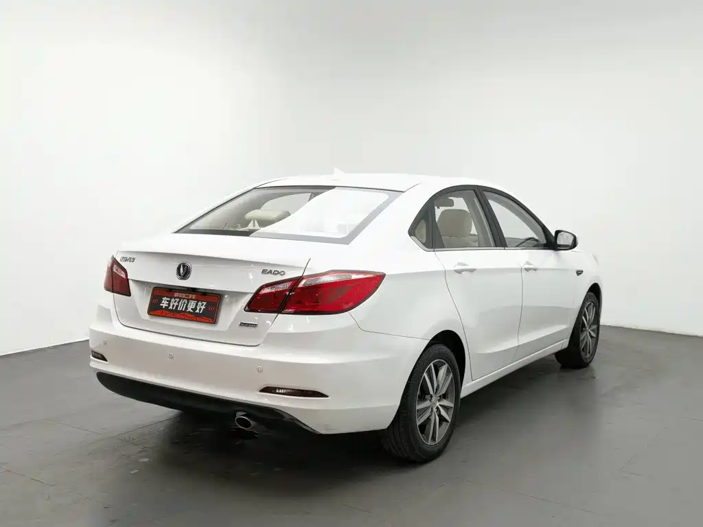 Changan Eado — миниатюра 2