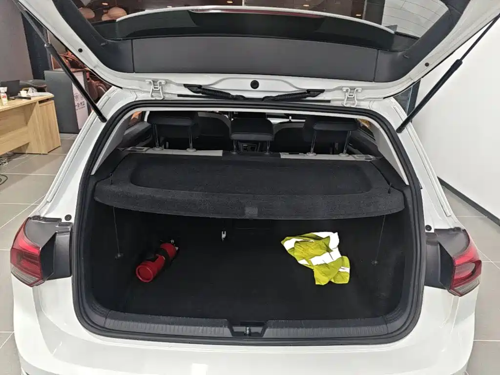 Volkswagen Golf — миниатюра 19
