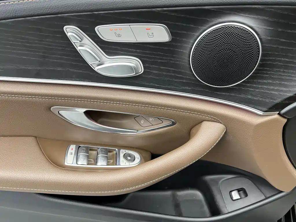 Mercedes-Benz E-Class E 2022 E 300 L Sport Fashion