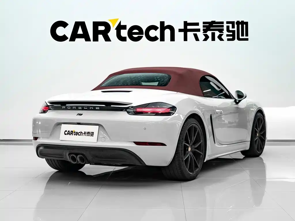 Porsche 718 2022 Boxster 2.0T