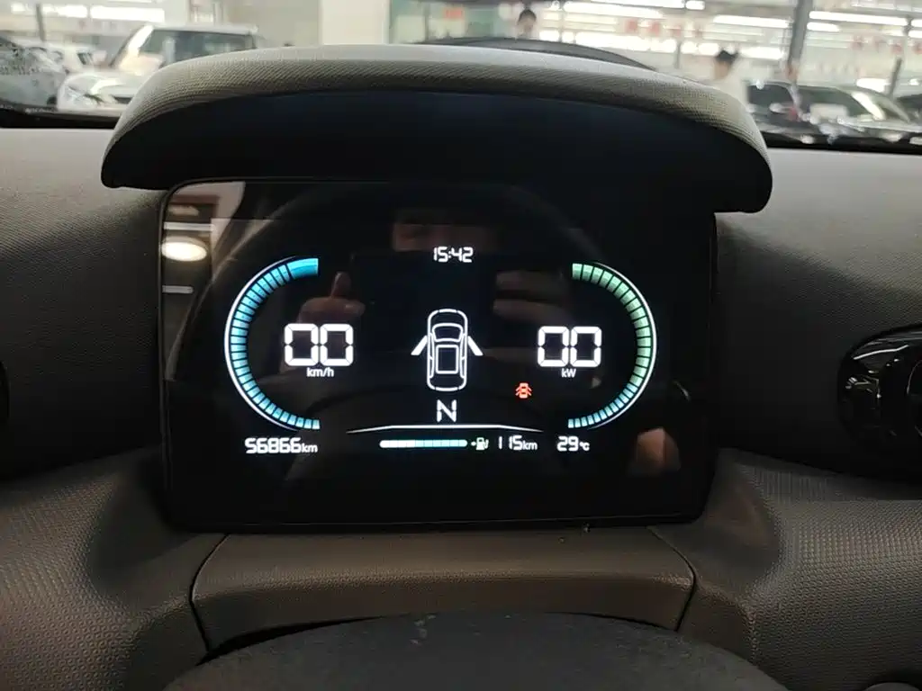 Leapmotor Leapmotor T03 — миниатюра 12