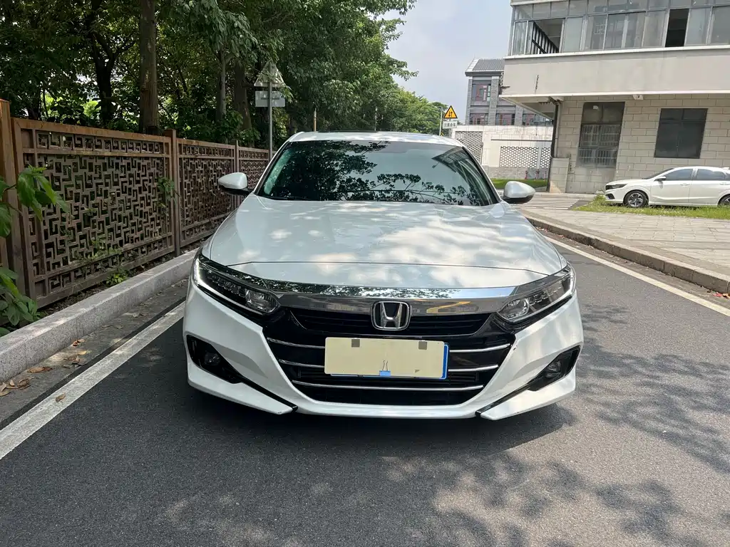 Honda Accord — миниатюра 2