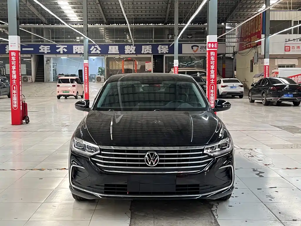 Volkswagen Lavida — миниатюра 2