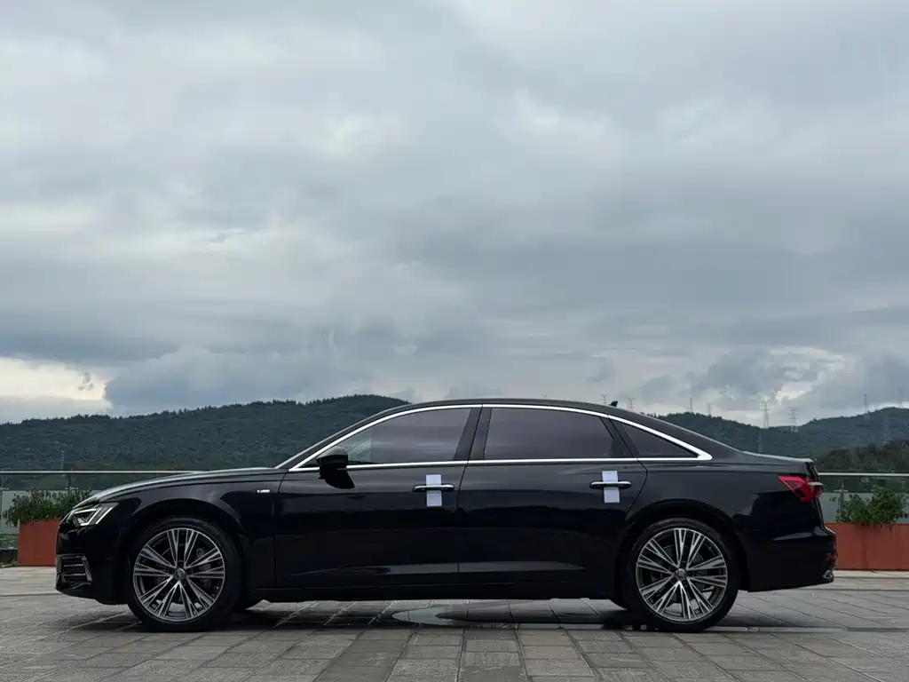 Audi A6L — миниатюра 10