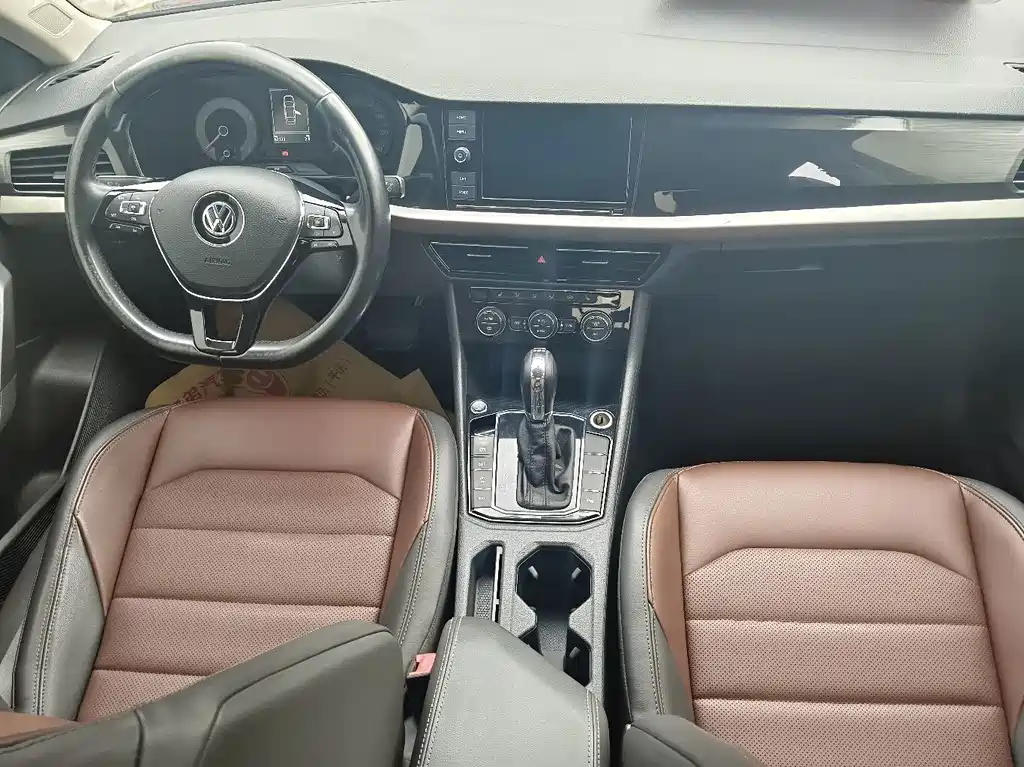 Volkswagen Lavida — миниатюра 8