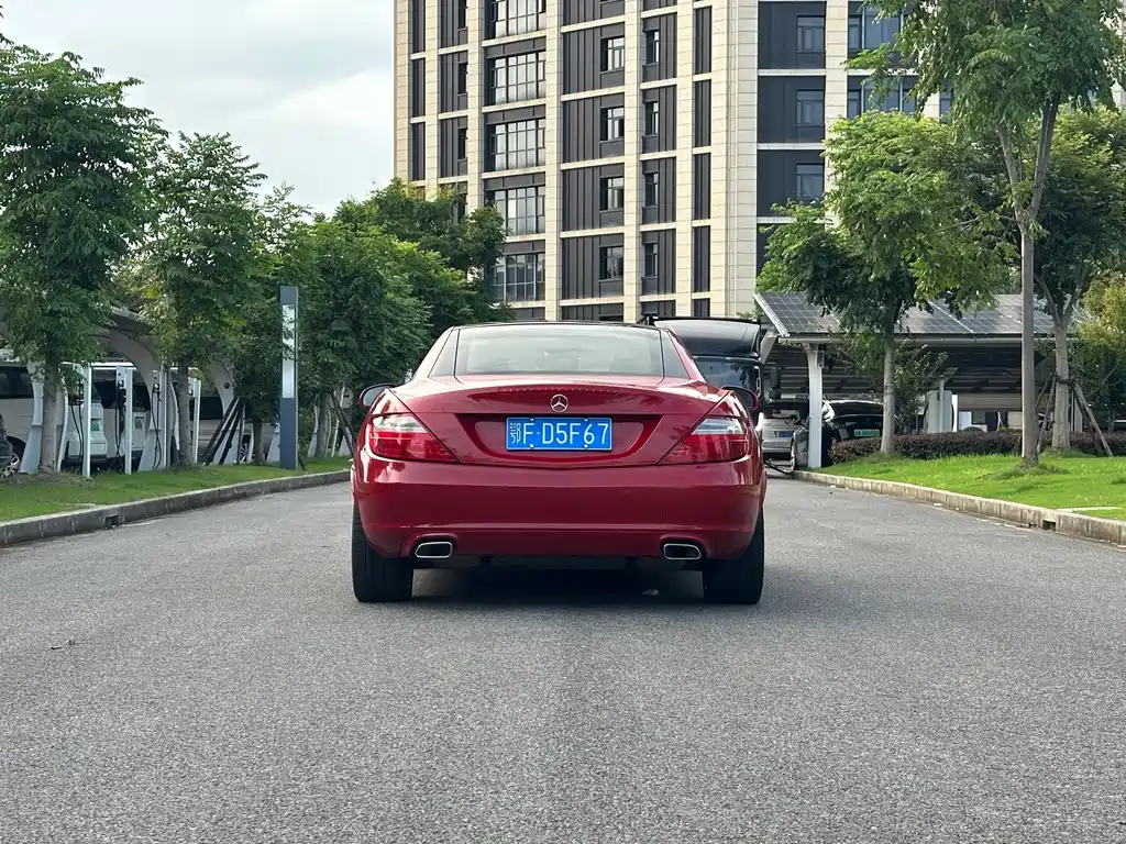 Mercedes-Benz SLK-Class — миниатюра 5