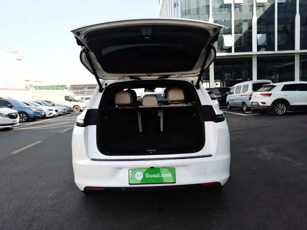 Li Auto Li L7 — миниатюра 19