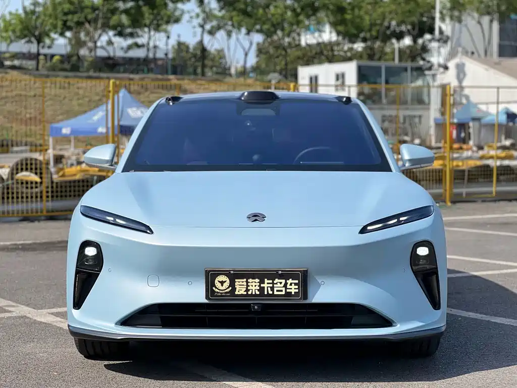 NIO ET5T — миниатюра 2