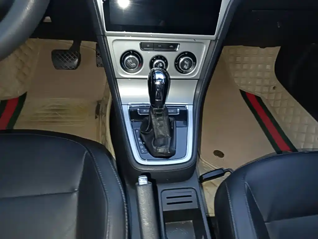 Volkswagen Gran Lavida — миниатюра 14