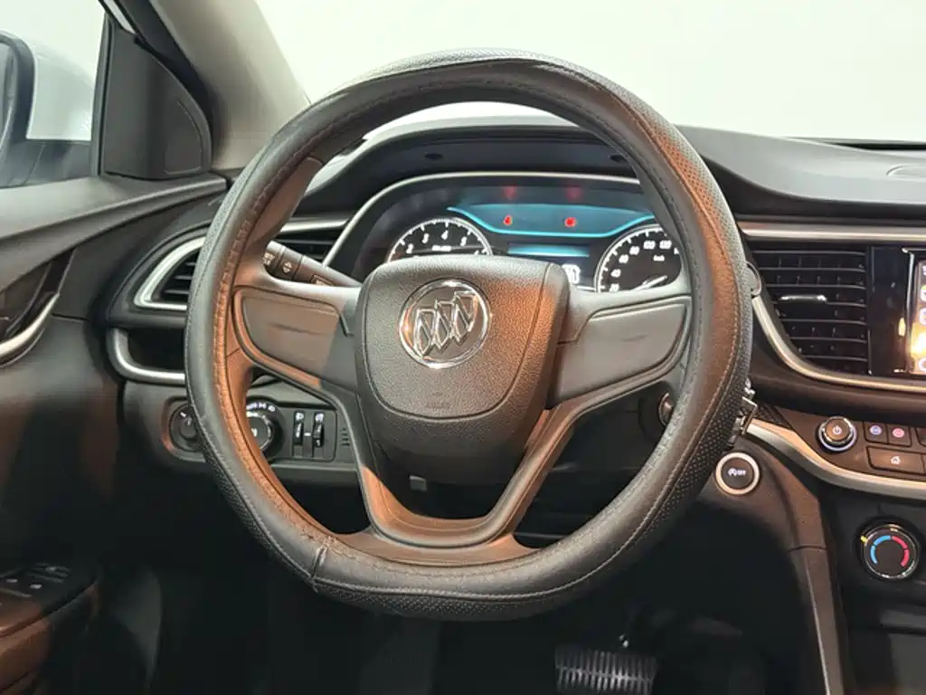 Buick Excelle — миниатюра 17