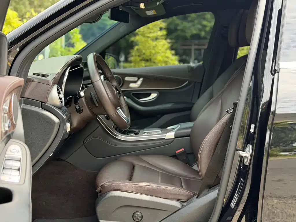 Mercedes-Benz GLC — миниатюра 6