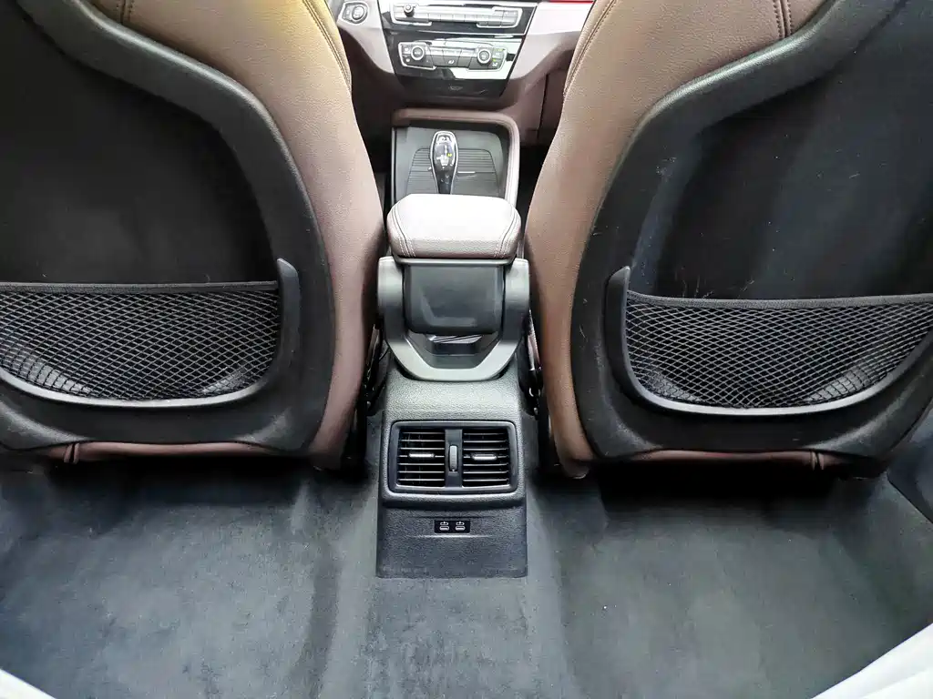 BMW X1 — миниатюра 13