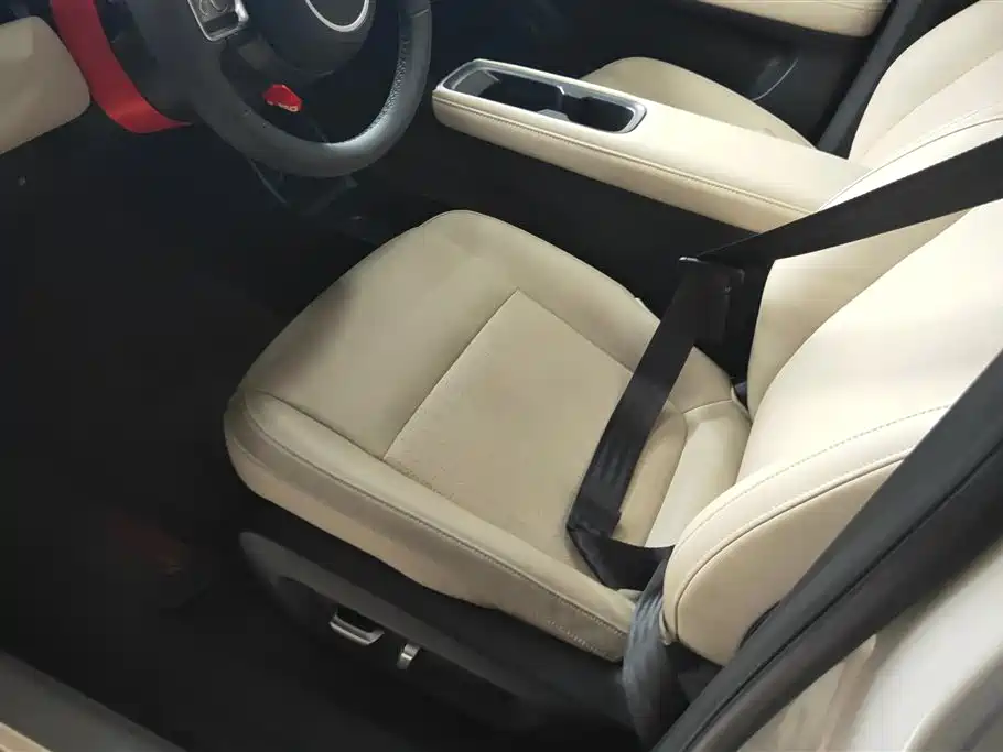 Wuling BinguoPLUS PLUS 2024 330km мест