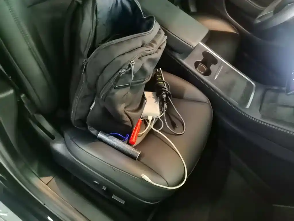 Tesla Model 3 — миниатюра 25