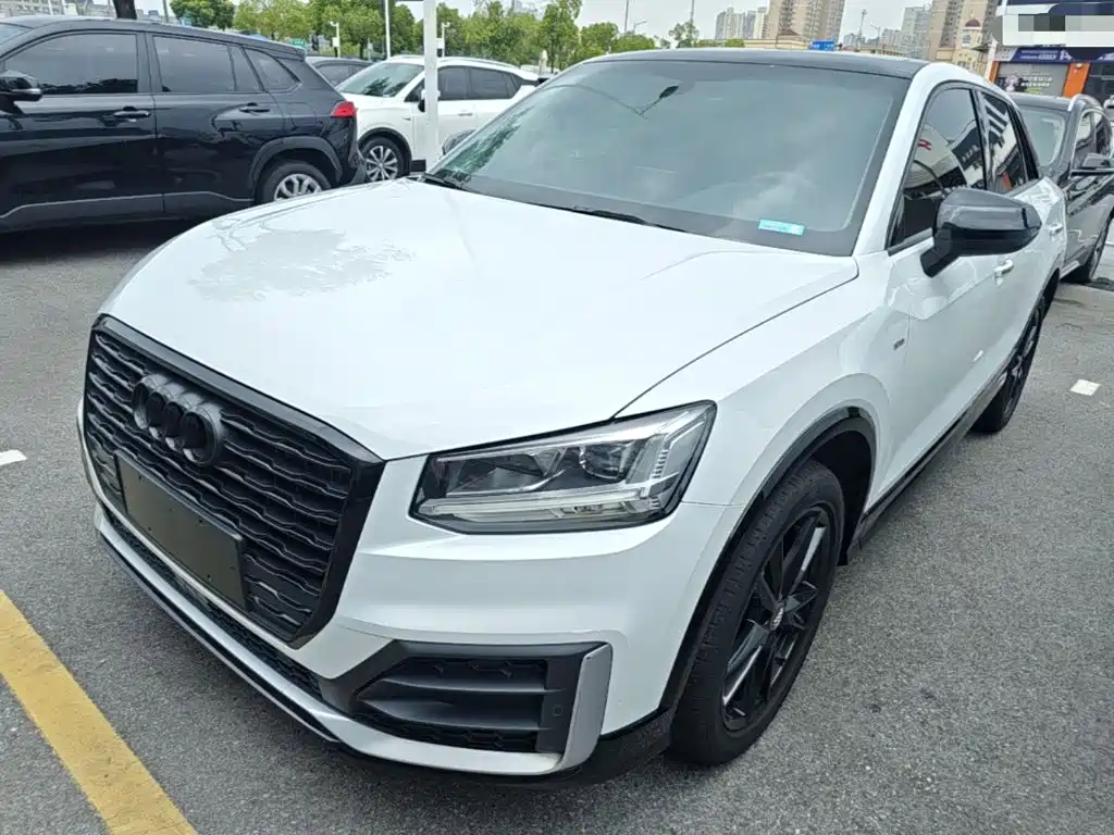 Audi Q2L — миниатюра 2