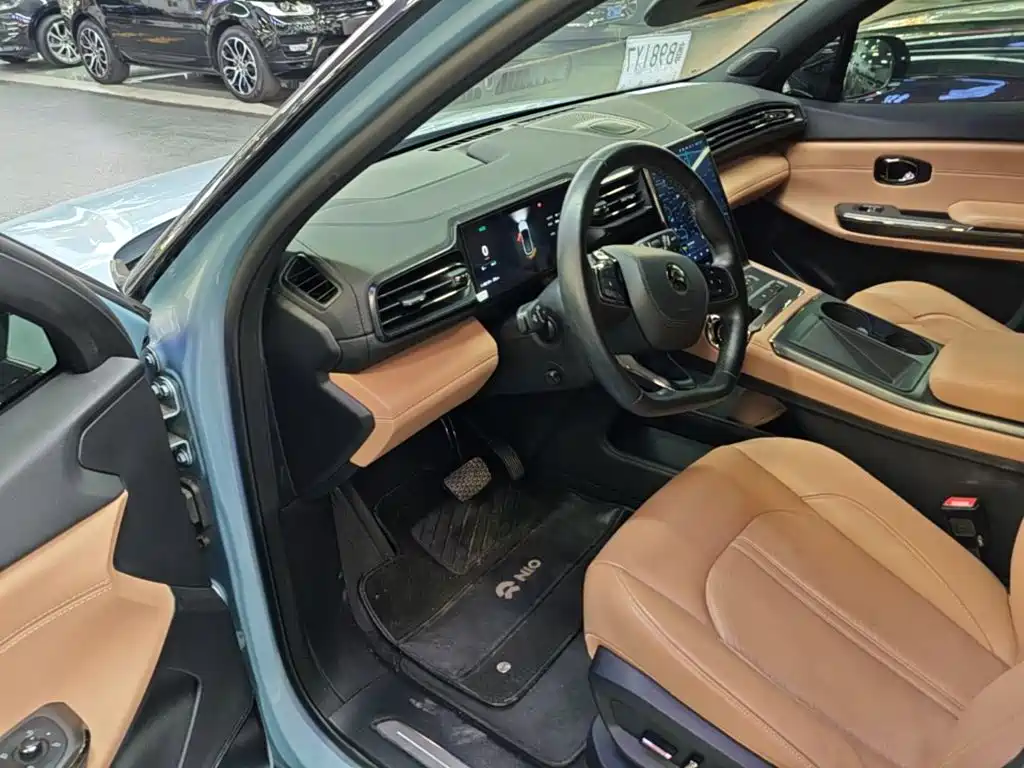 NIO ES6 — миниатюра 16