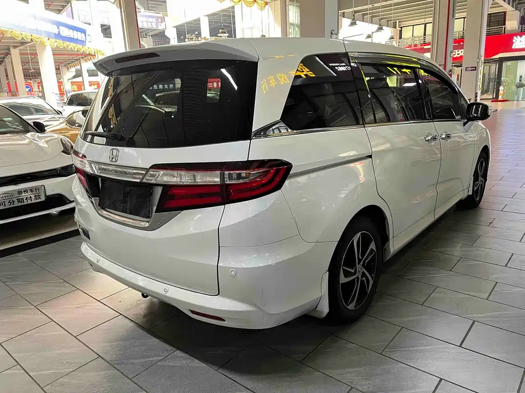 Honda Odyssey — миниатюра 2
