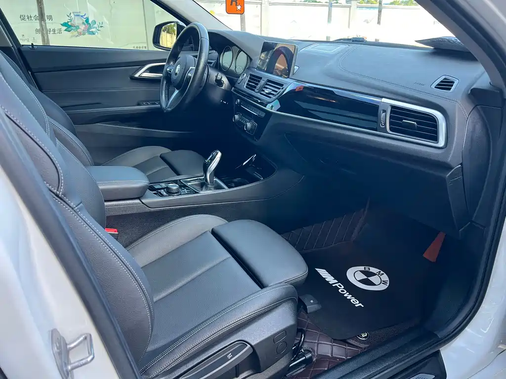 BMW 1 Series — миниатюра 12