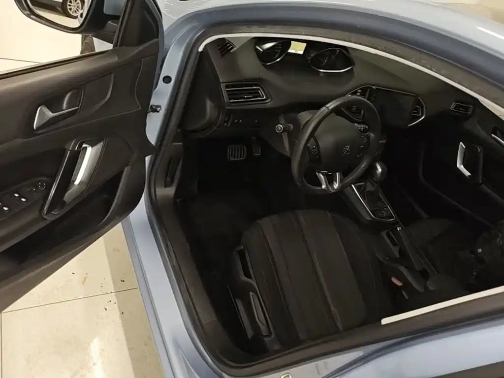 Peugeot 308S — миниатюра 16