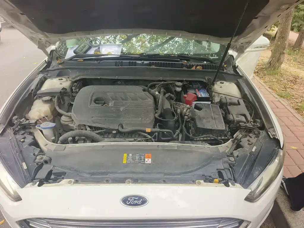 Ford Mondeo — миниатюра 16