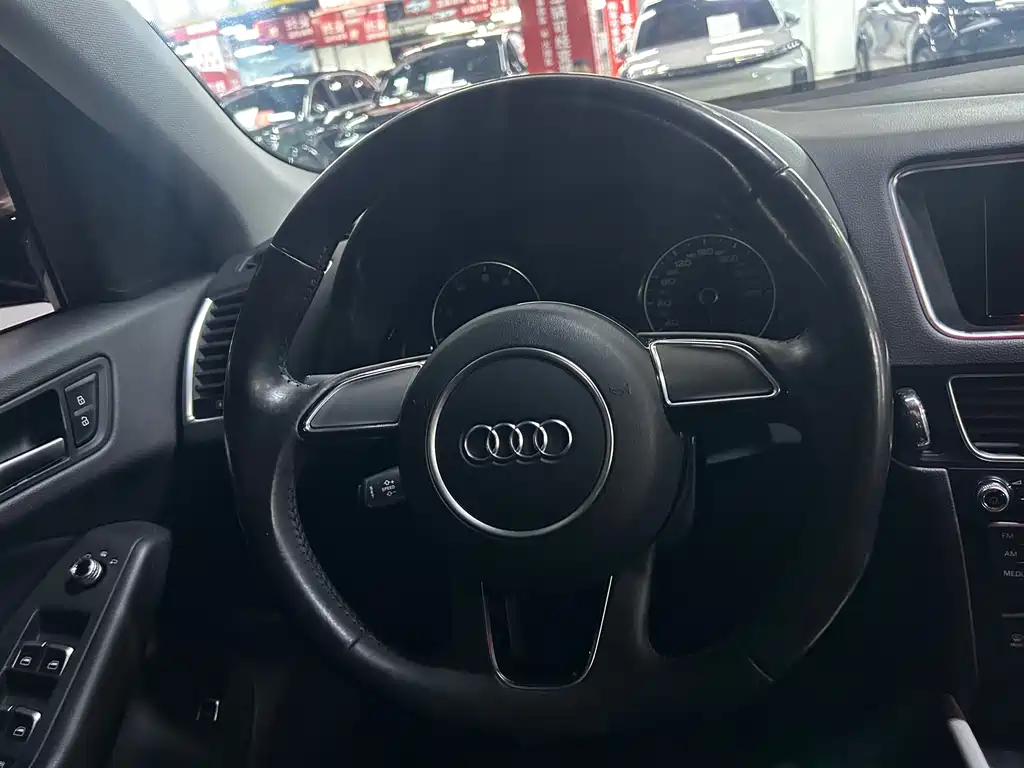 Audi Q5 — миниатюра 6