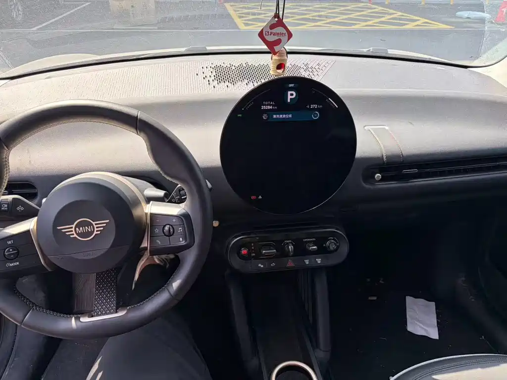 MINI MINI COOPER EV — миниатюра 4