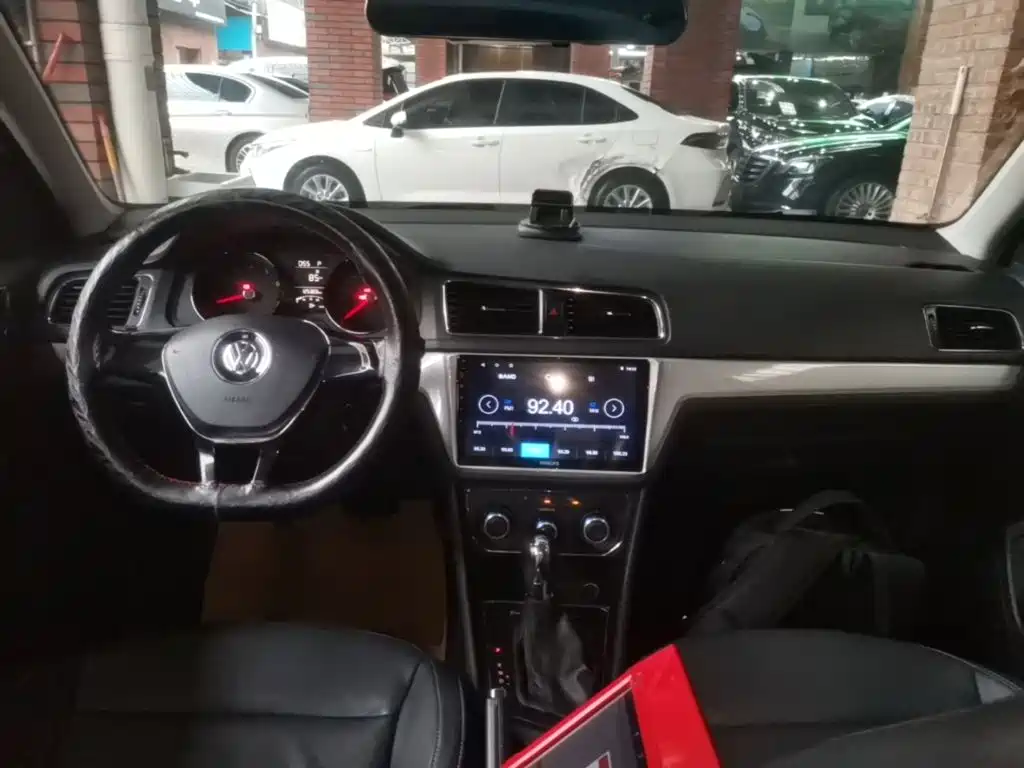 Volkswagen Gran Lavida — миниатюра 10