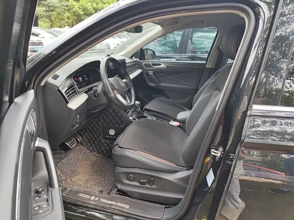 Volkswagen Tiguan L — миниатюра 8