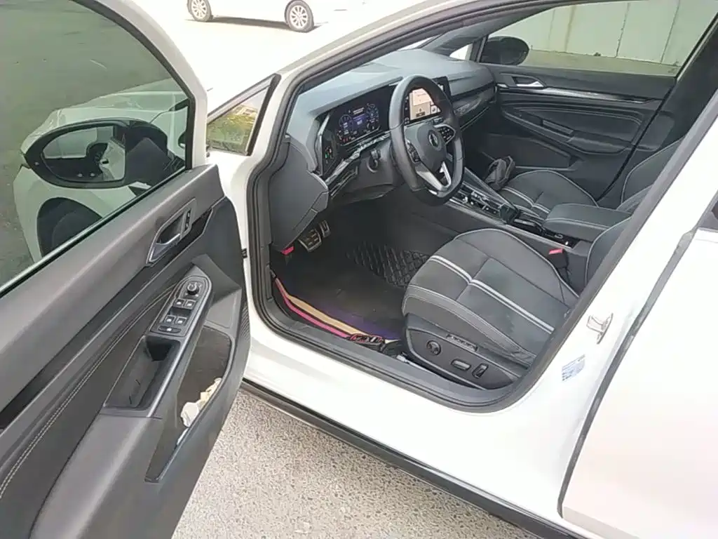 Volkswagen Golf — миниатюра 16
