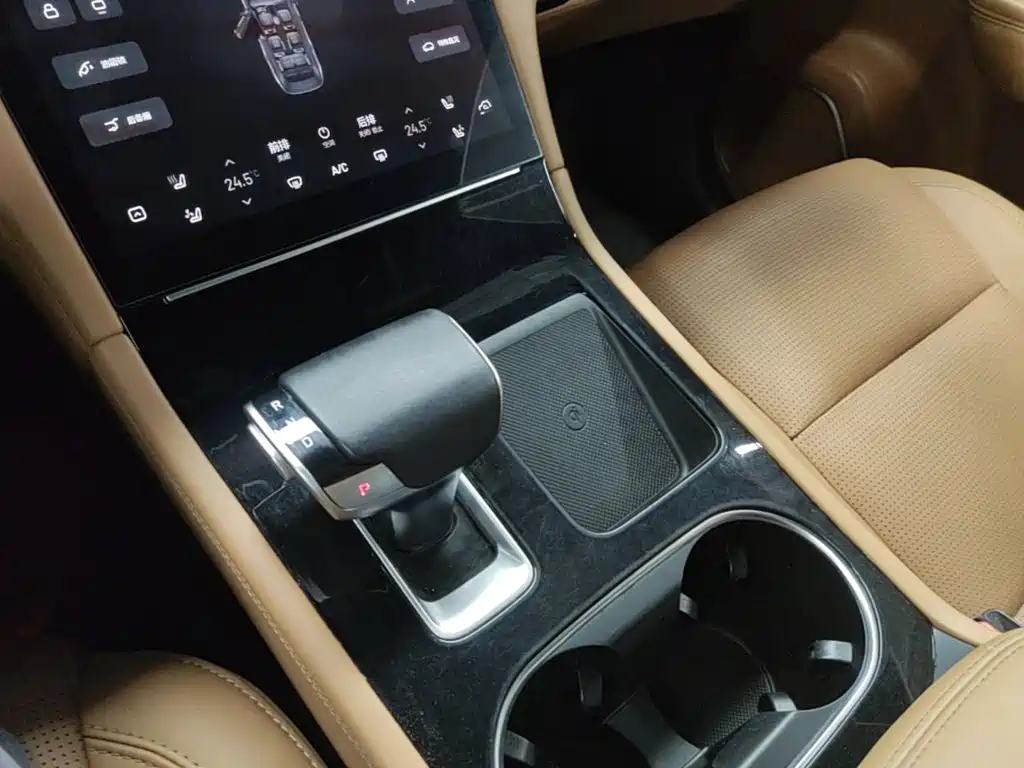 Li Auto Li ONE — миниатюра 14