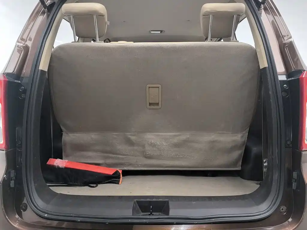 Wuling Hongguang — миниатюра 16