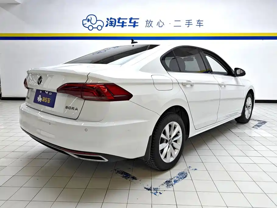 Volkswagen Bora — миниатюра 3