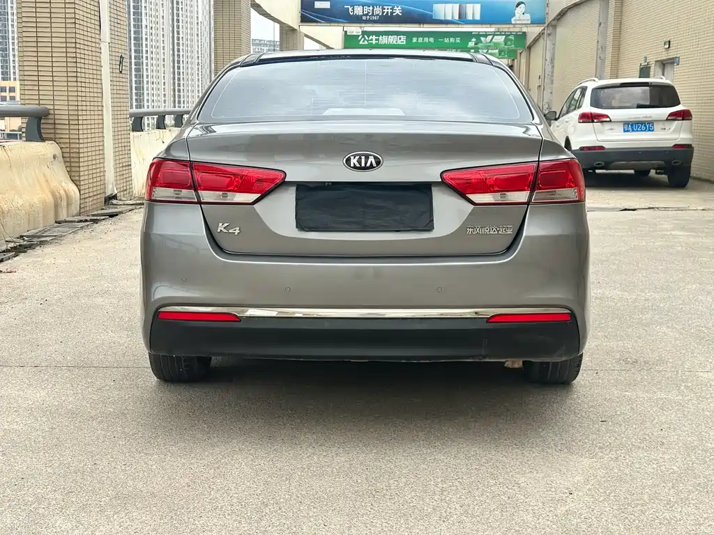 Kia K4 2014 1.8L AT GLS