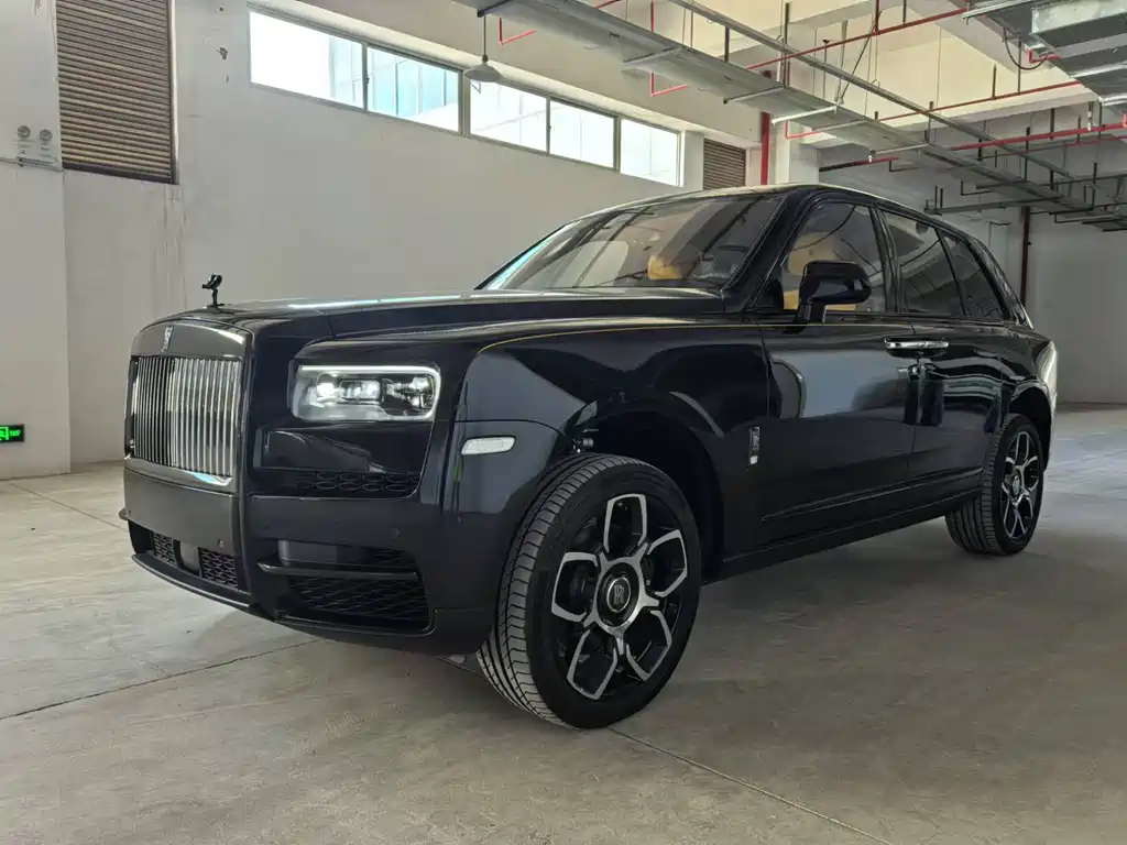 Rolls-Royce Cullinan 0