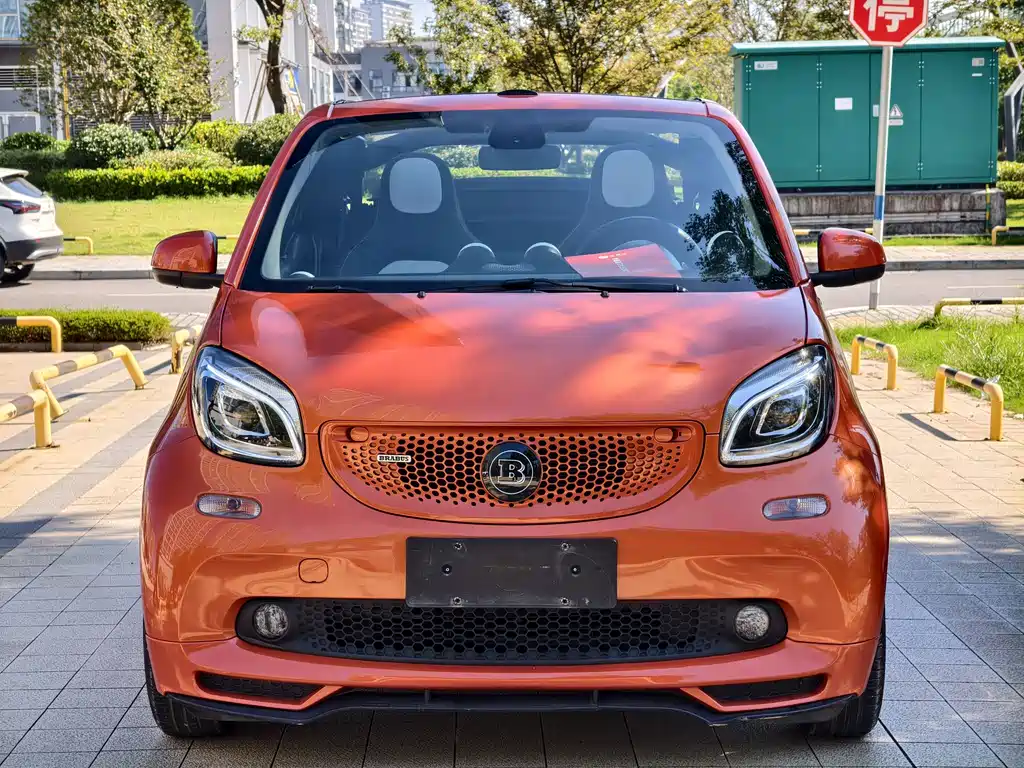smart Smart Fortwo — миниатюра 2