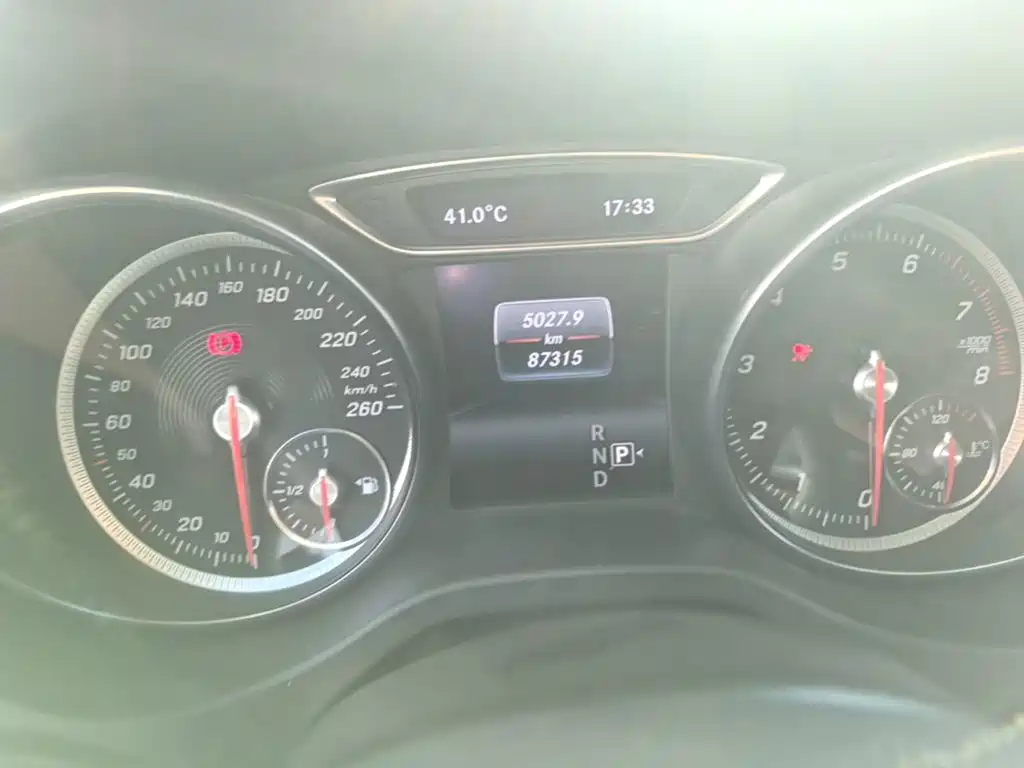 Mercedes-Benz GLA — миниатюра 12