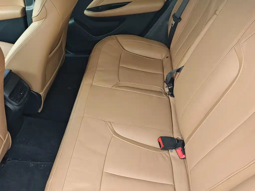 Buick Excelle — миниатюра 8