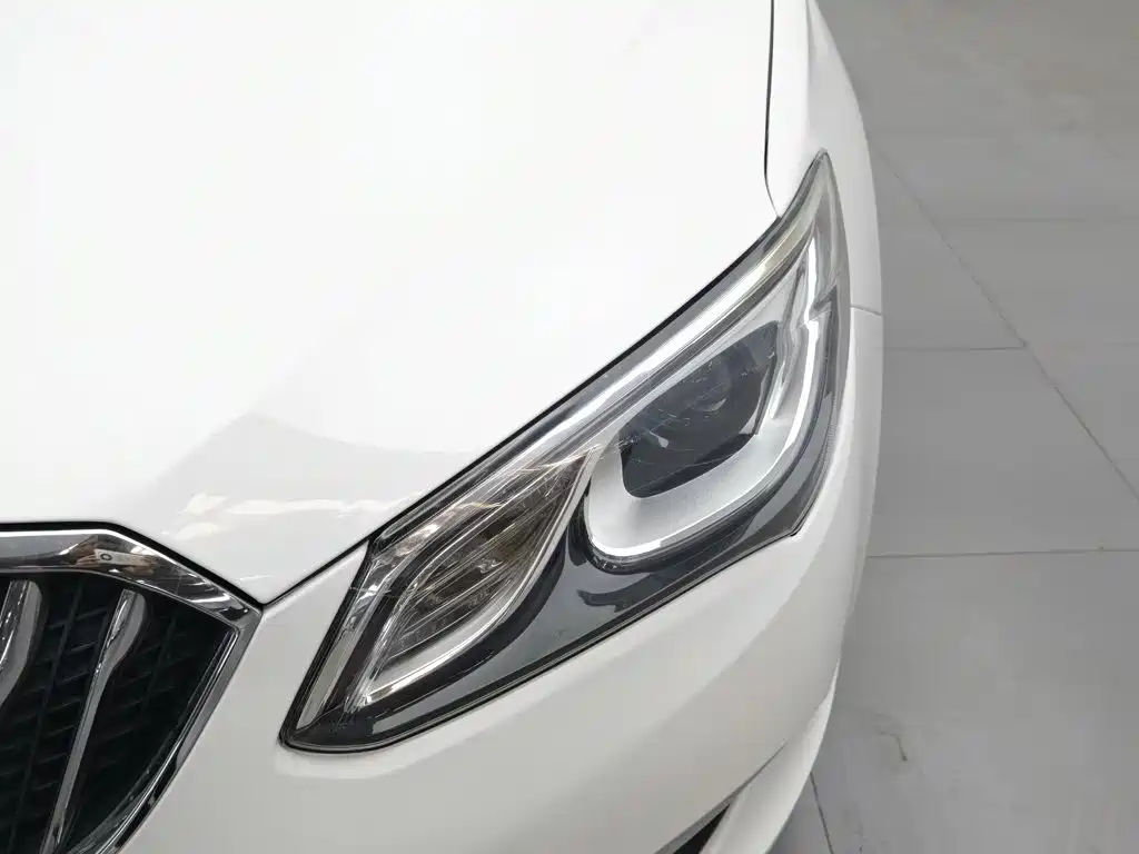 Buick Excelle — миниатюра 7