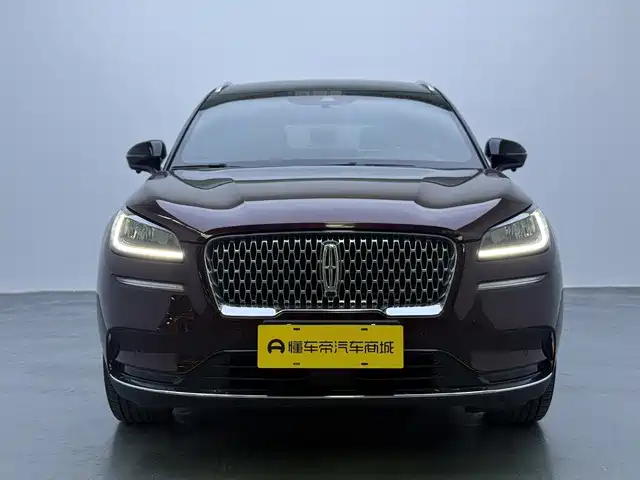 Lincoln Corsair — миниатюра 2