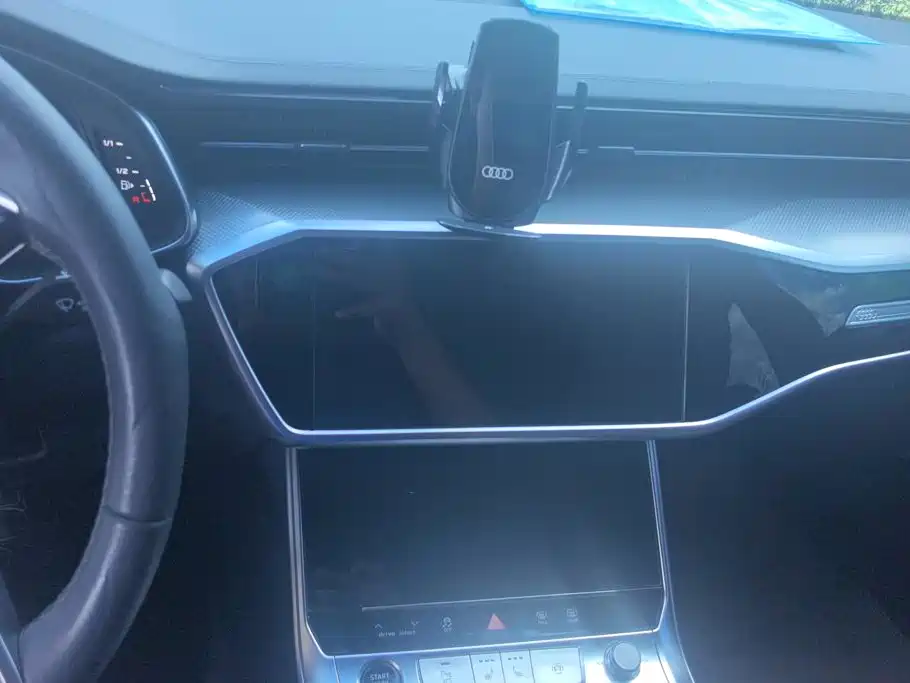 Audi A6L — миниатюра 13