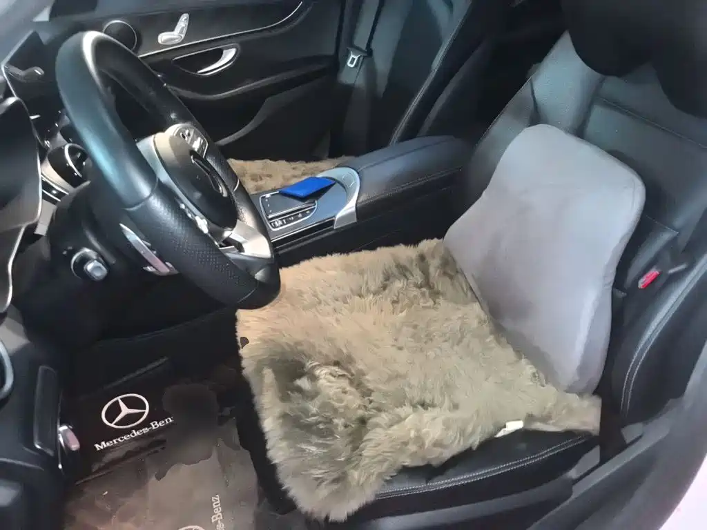 Mercedes-Benz C-Class — миниатюра 11