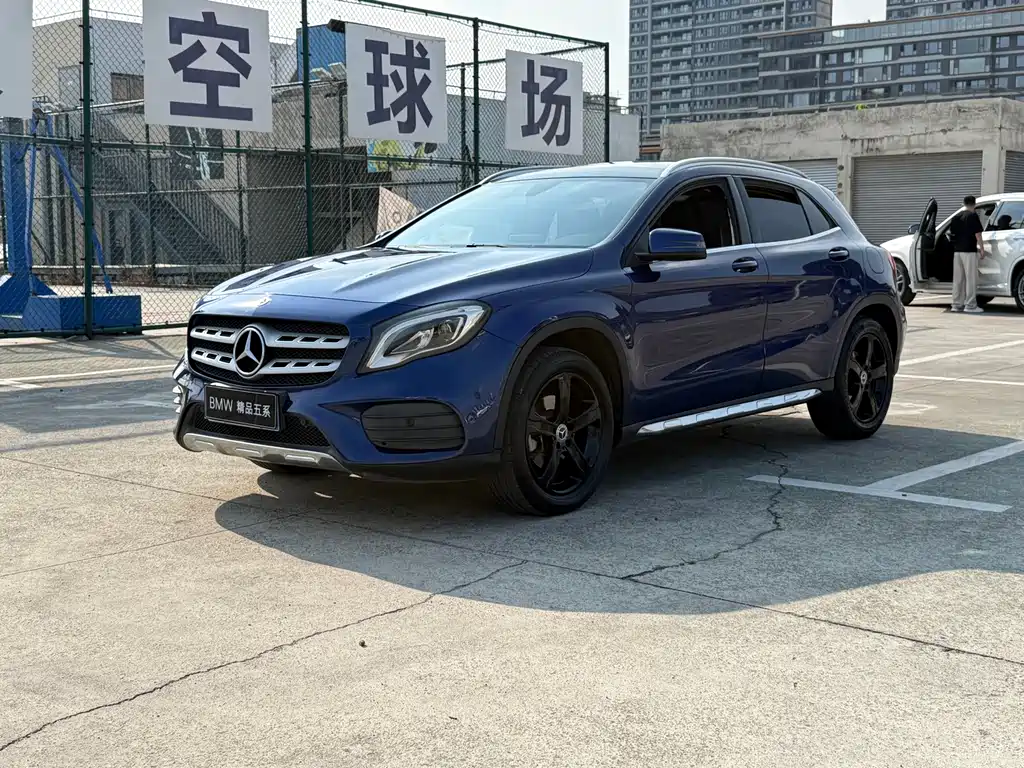 Mercedes-Benz GLA 2019