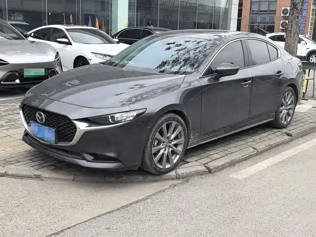MAZDA 3 ANGKESAILA