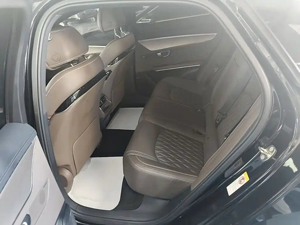 BYD Han — миниатюра 17