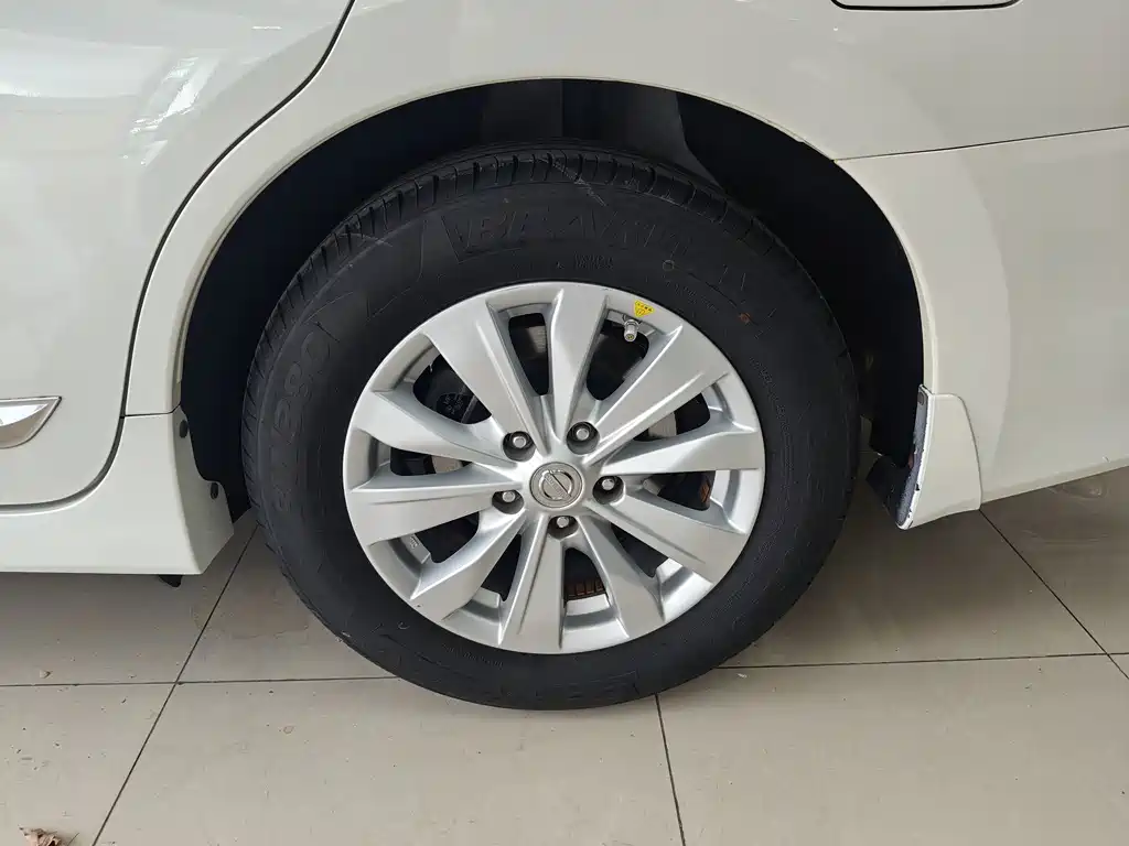 Nissan Teana Facelift 2.0L XL Comfort Edition, фото 3