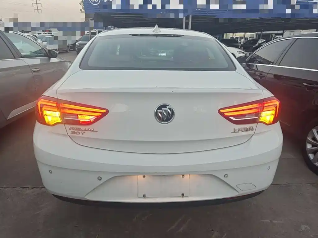 Buick Regal — миниатюра 4