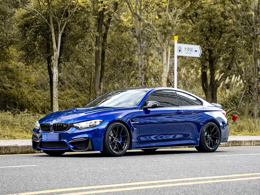Купить BMW M4