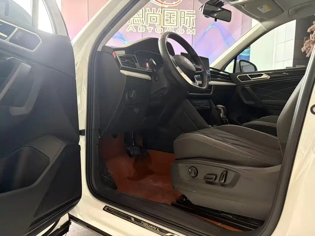 Volkswagen Tiguan L 280TSI Auto 2WD Trend Create Limited Edition, фото 8