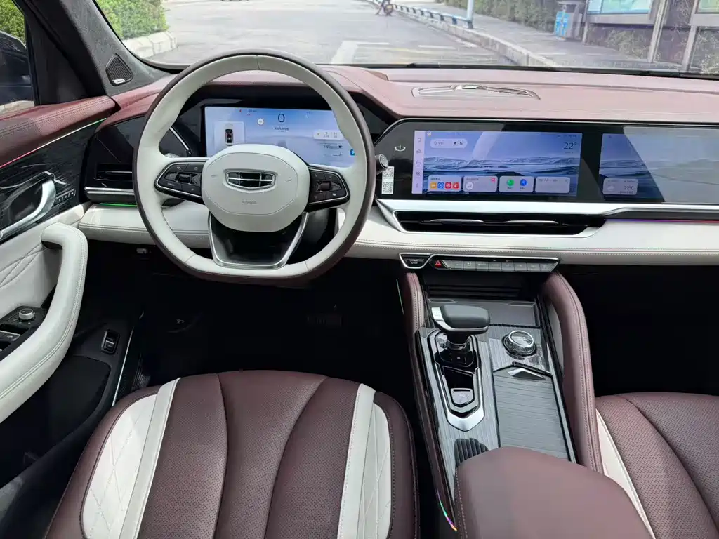 Geely Xingyue L — миниатюра 17