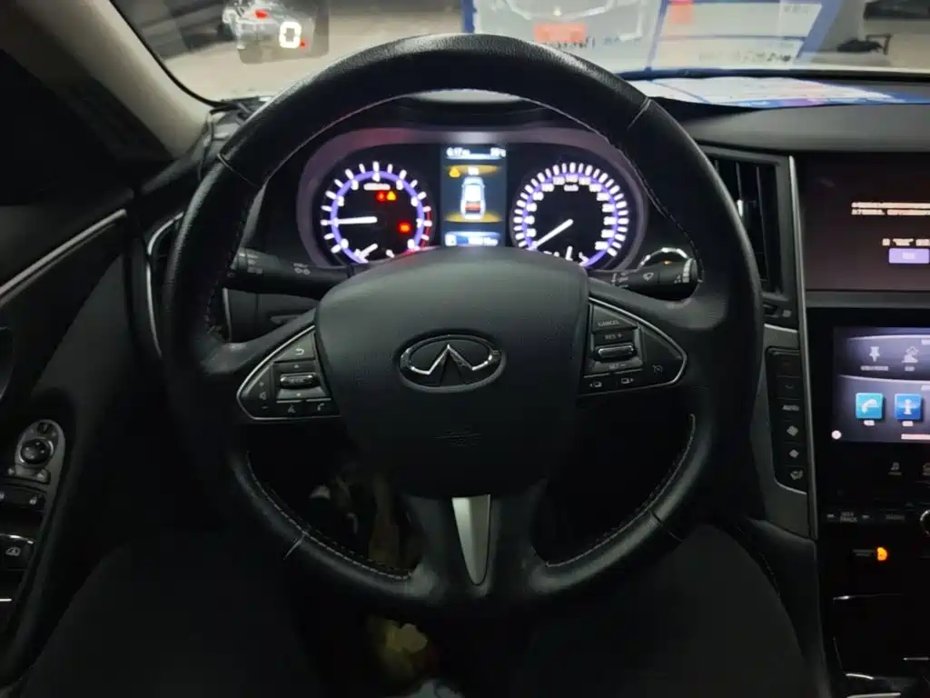 Infiniti Q50L — миниатюра 11